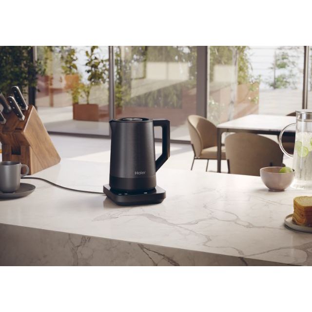 HKE5A 011 37700002 4