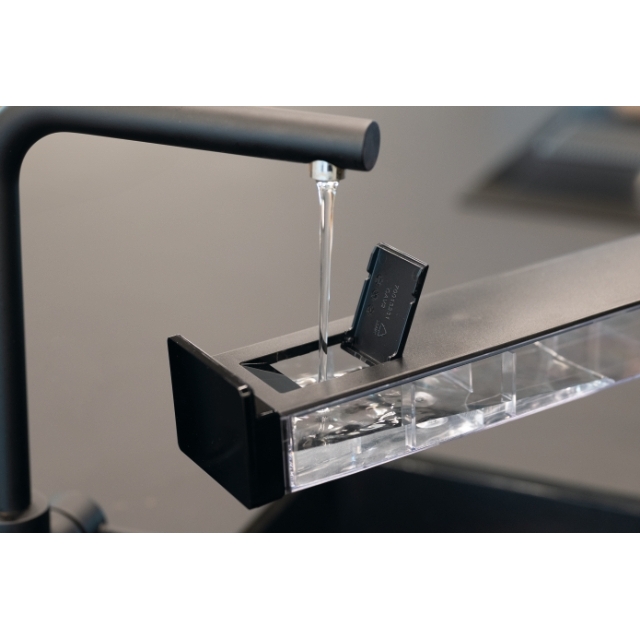 H6 ID46G3SYTB 33703904 24