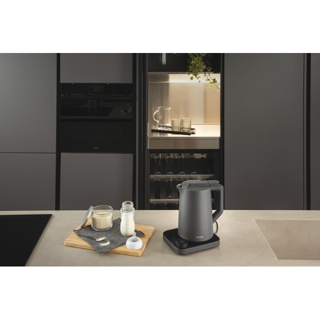 HKE7W 011 37700001 22