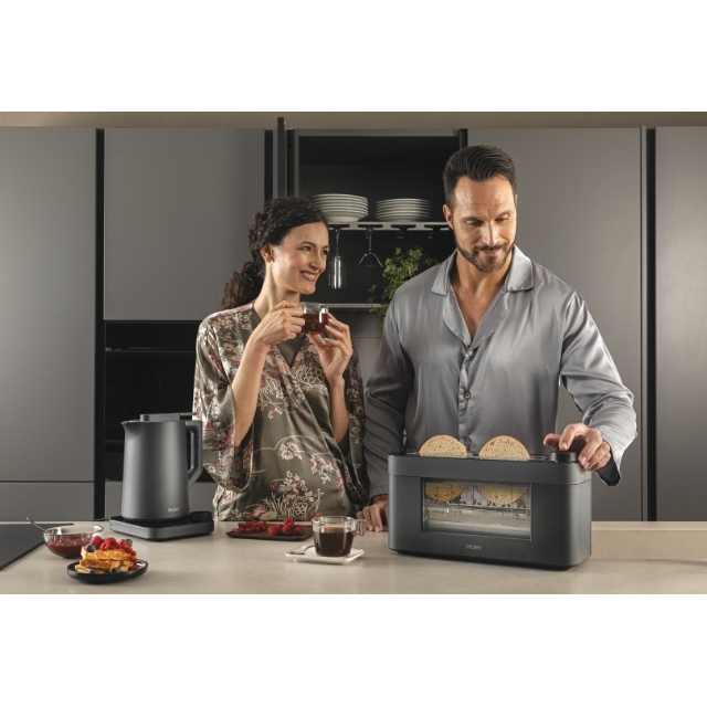 HKE7W 011 37700001 28