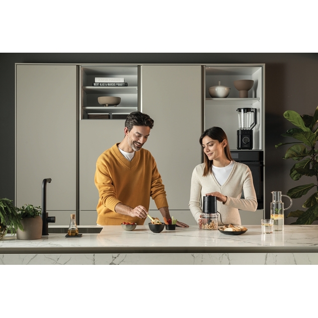 HCH5B1/1 011 38700004 6