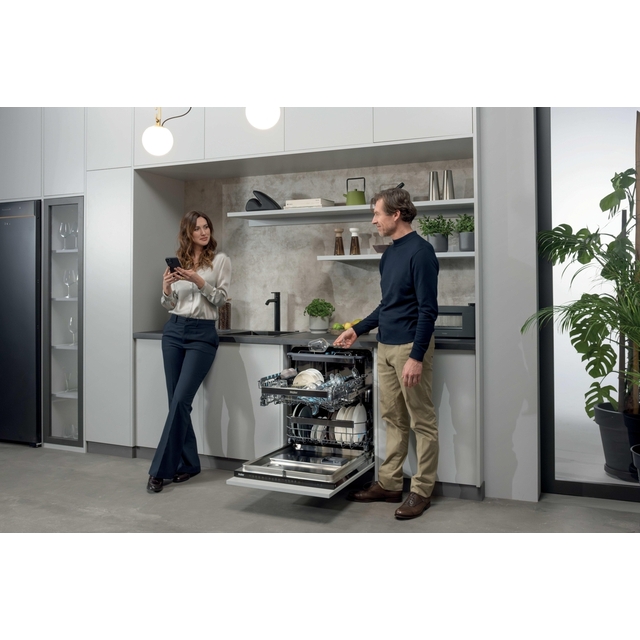 XS 63A4M4B 32901822 31