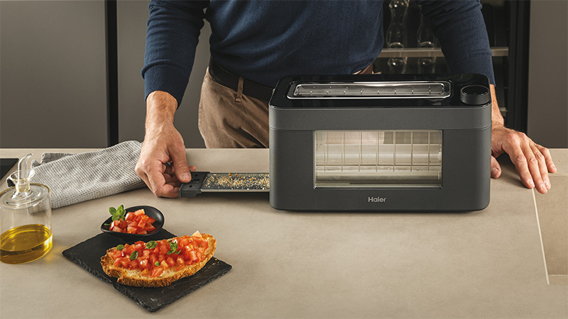 Keep your toaster as clean as new